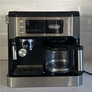 DeLonghi All-In-One Combination Coffee and Espresso Machine